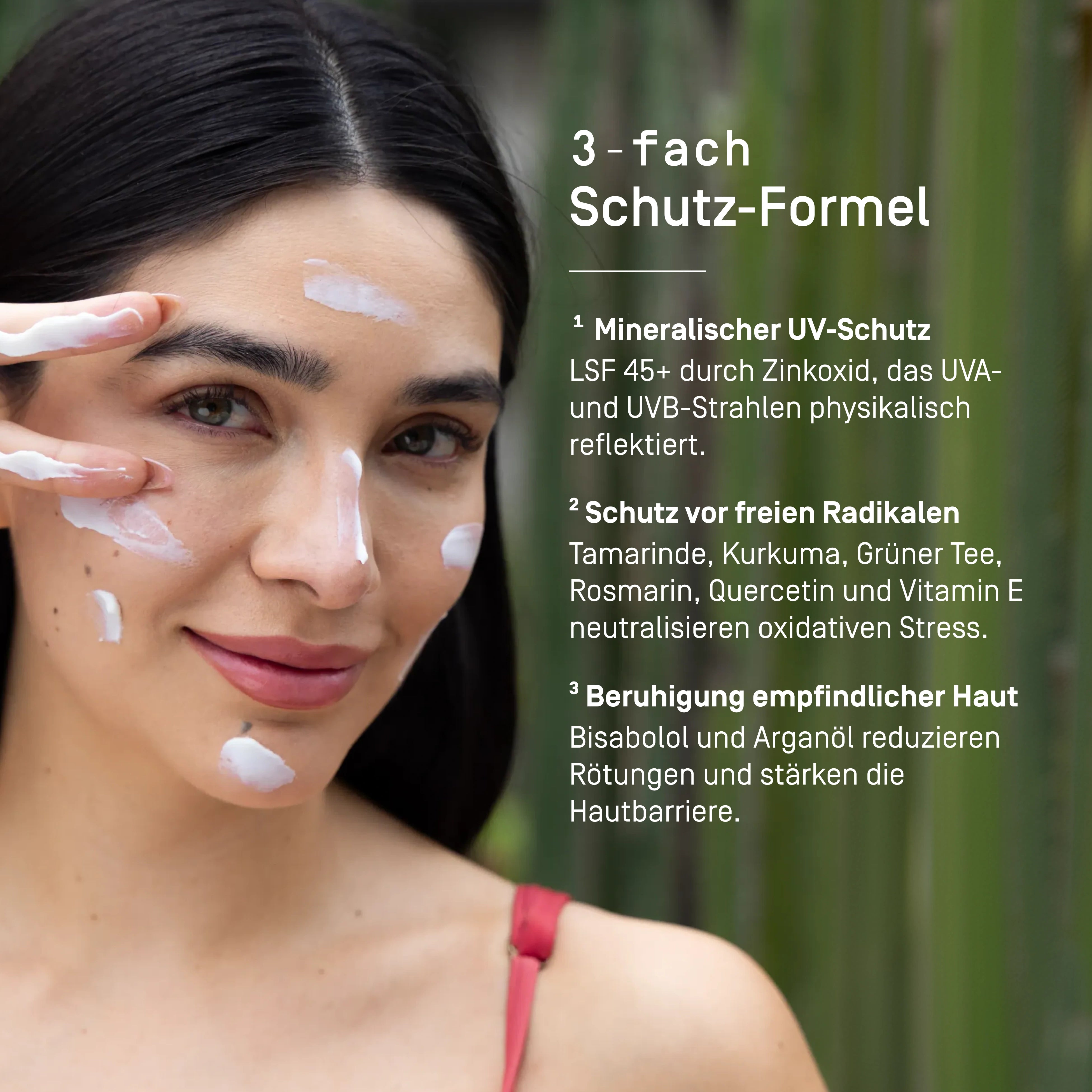 Frau trägt Viva Maia Shielding Sunscreen im Gesicht auf, daneben die 3-fach Schutz-Formel erklärt.